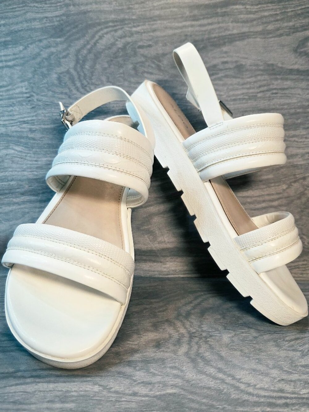 Aldo Platform Puffy Embossed Sandals Shoe Women's White Size 10 Slingback Casual